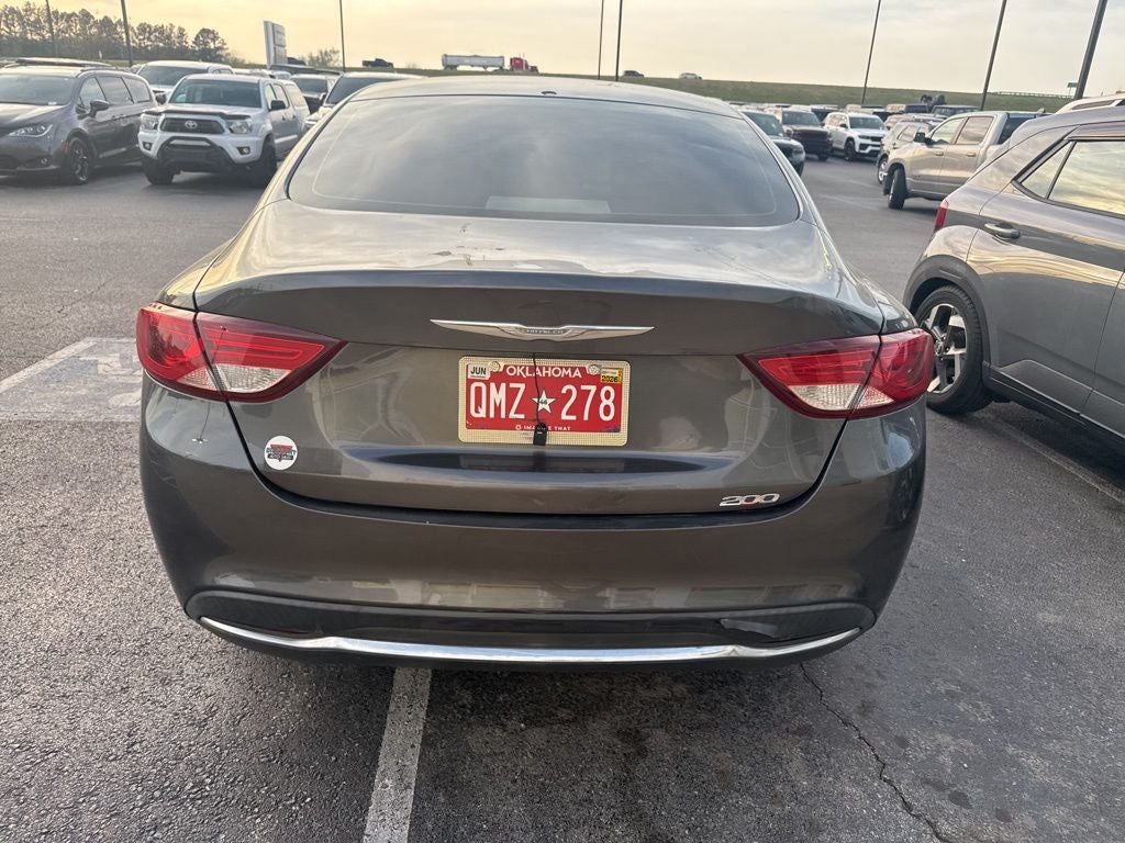 2015 Chrysler 200 Limited