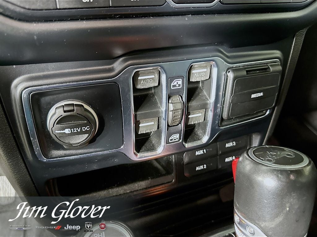2019 Jeep Wrangler Sahara 4x4