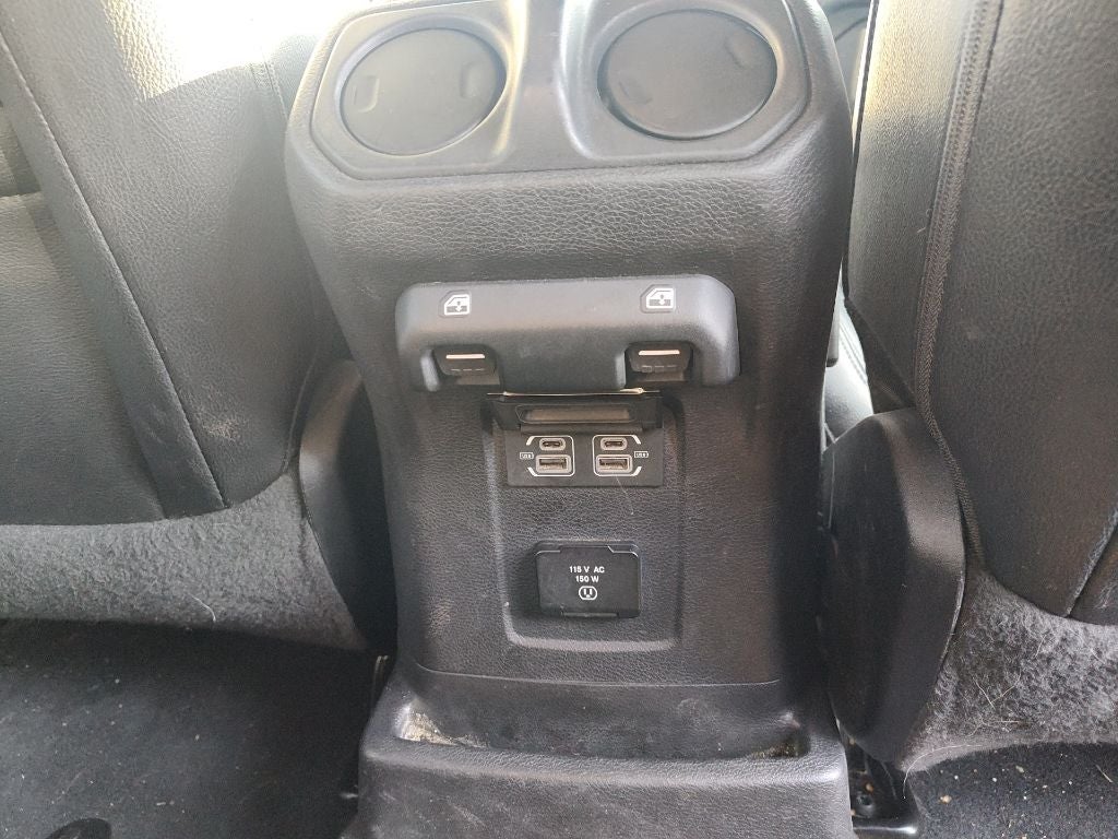 2022 Jeep Wrangler Unlimited Sahara Altitude