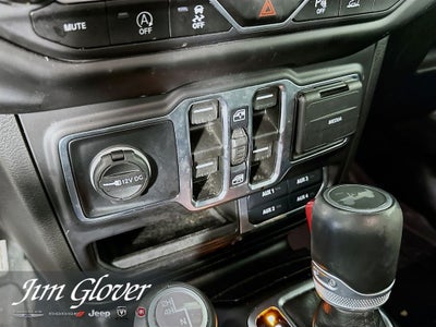 2022 Jeep Wrangler Sahara Altitude 4x4