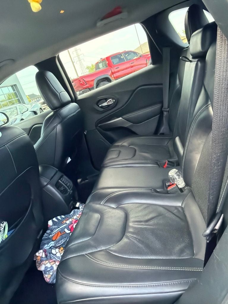 2020 Jeep Cherokee Limited FWD