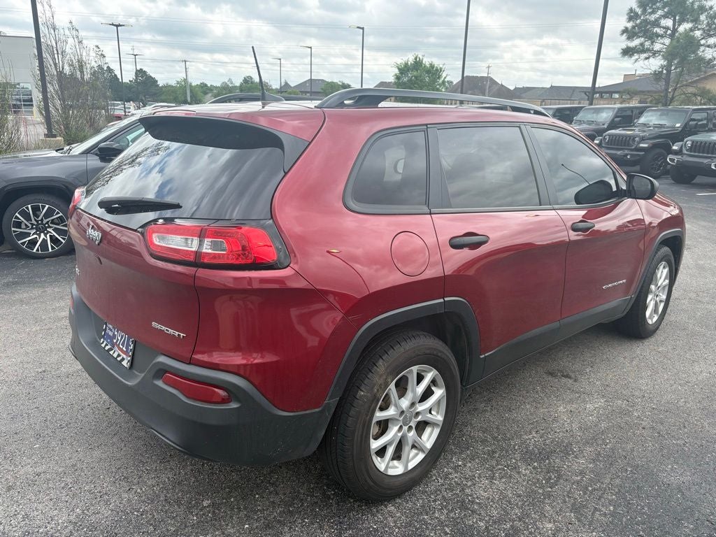 2017 Jeep Cherokee Sport