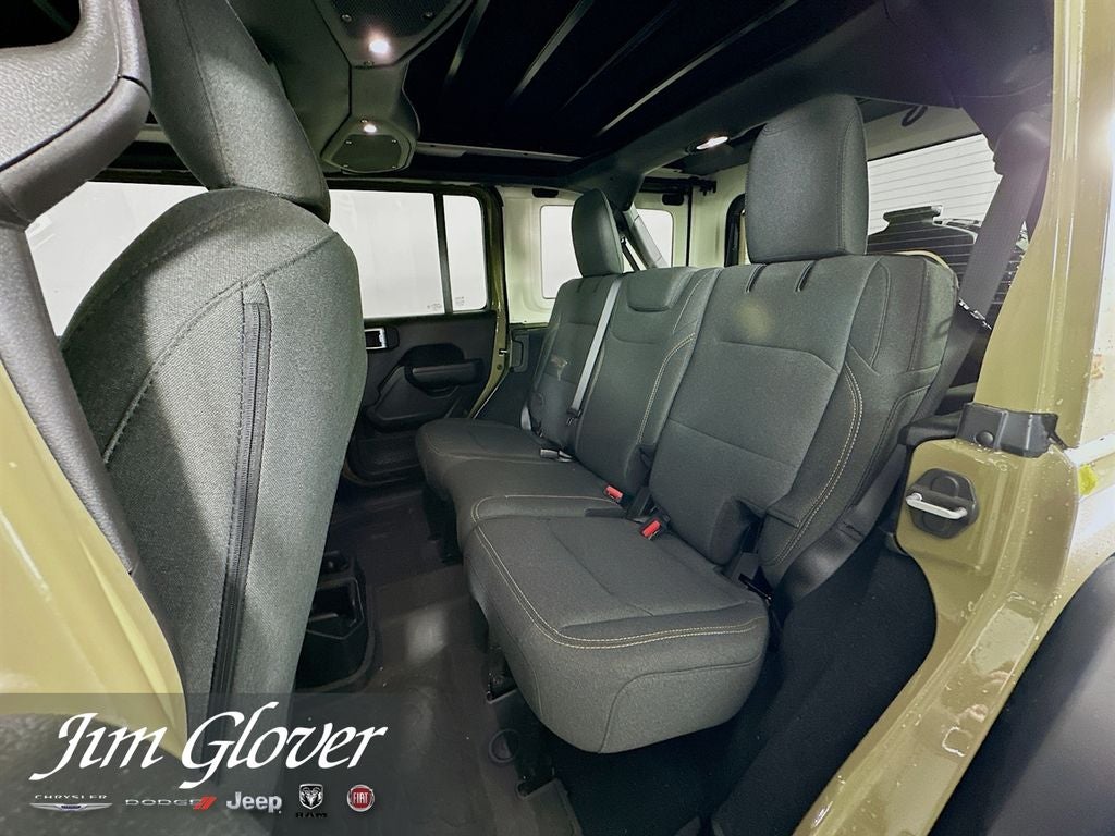 2025 Jeep Wrangler 4-Door Willys 4x4
