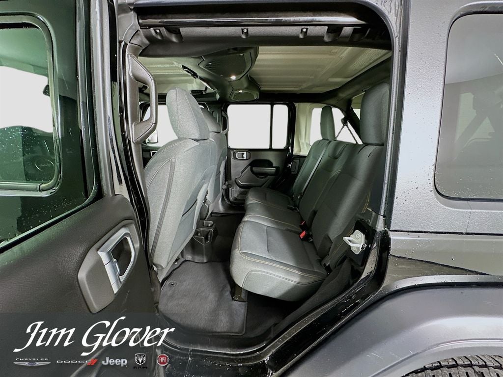 2025 Jeep Wrangler 4-Door Summit 4x4