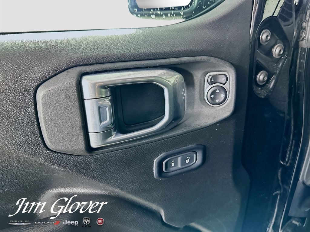 2025 Jeep Wrangler 4-Door Summit 4x4