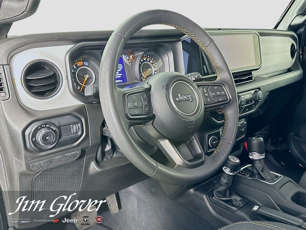 2025 Jeep Wrangler 4-Door Summit 4x4