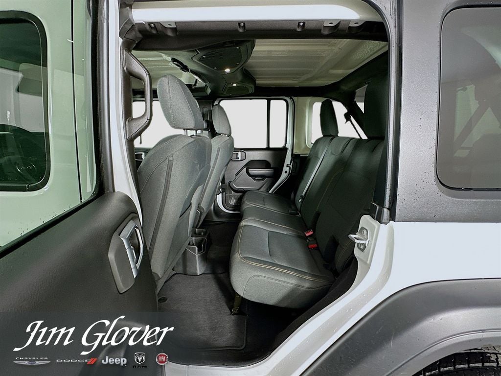 2025 Jeep Wrangler 4-Door Summit 4x4