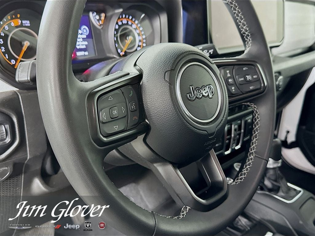 2025 Jeep Wrangler 4-Door Summit 4x4