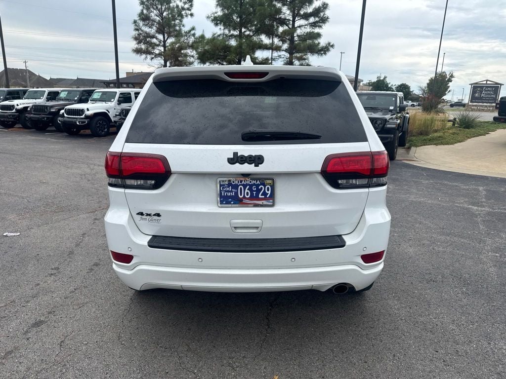 2021 Jeep Grand Cherokee Laredo X 4x4
