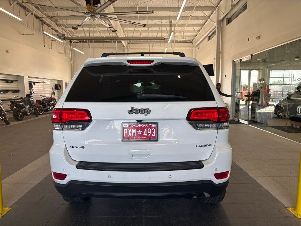 2021 Jeep Grand Cherokee Laredo E 4x4