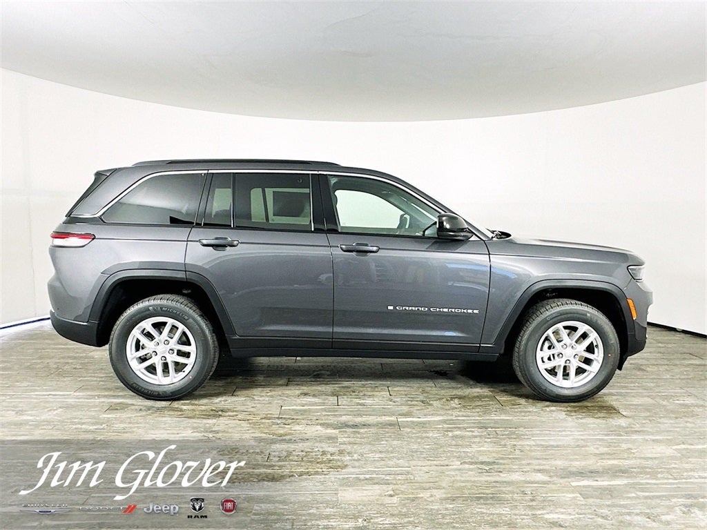 2025 Jeep Grand Cherokee GRAND CHEROKEE LAREDO X 4X2