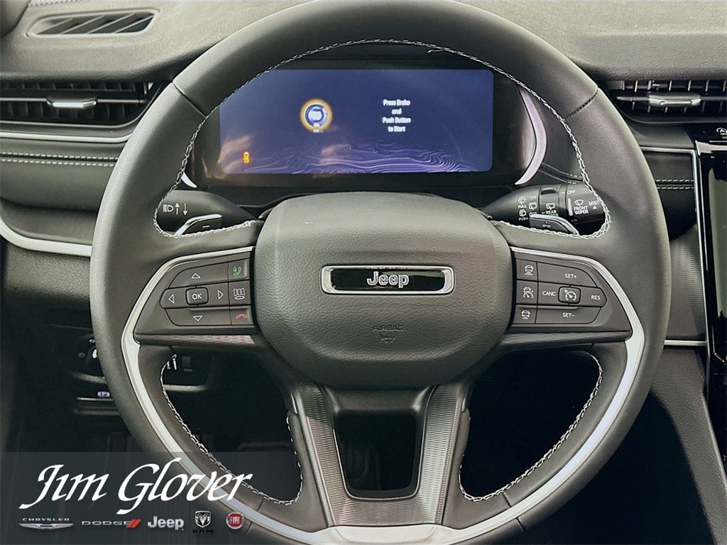 2025 Jeep Grand Cherokee GRAND CHEROKEE LAREDO X 4X2