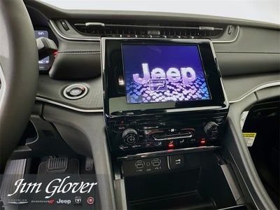 2025 Jeep Grand Cherokee GRAND CHEROKEE LAREDO X 4X2