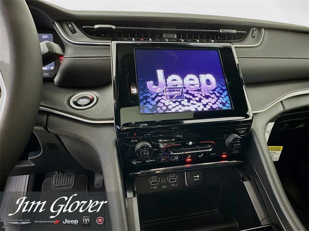 2025 Jeep Grand Cherokee GRAND CHEROKEE LAREDO X 4X2