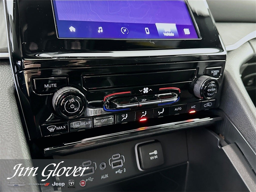 2025 Jeep Grand Cherokee GRAND CHEROKEE LAREDO X 4X2