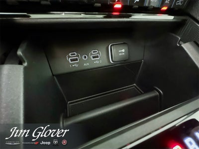 2025 Jeep Grand Cherokee GRAND CHEROKEE LAREDO X 4X2