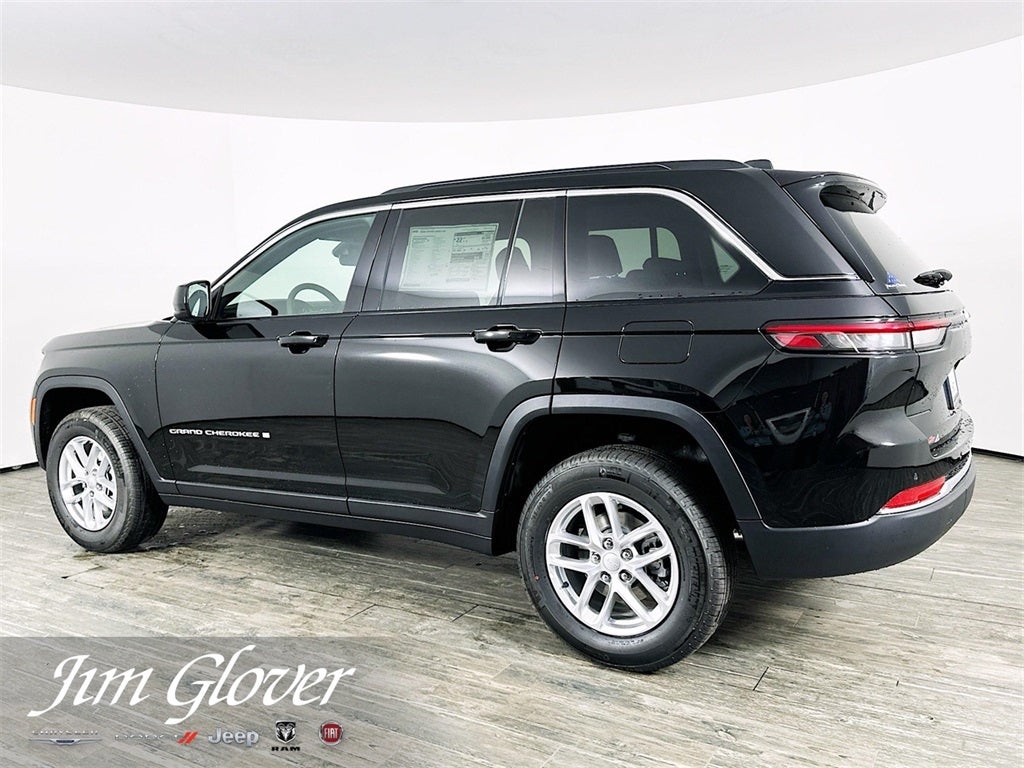 2025 Jeep Grand Cherokee GRAND CHEROKEE LAREDO X 4X2