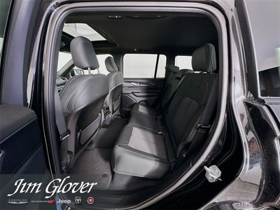 2025 Jeep Grand Cherokee GRAND CHEROKEE LAREDO X 4X2