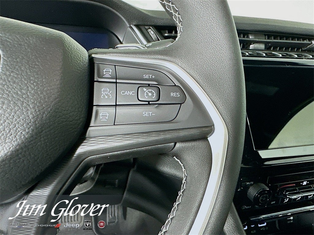 2025 Jeep Grand Cherokee GRAND CHEROKEE LAREDO X 4X2