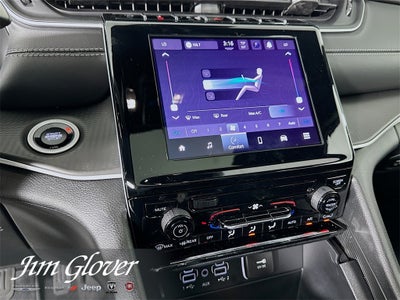 2025 Jeep Grand Cherokee GRAND CHEROKEE LAREDO X 4X2