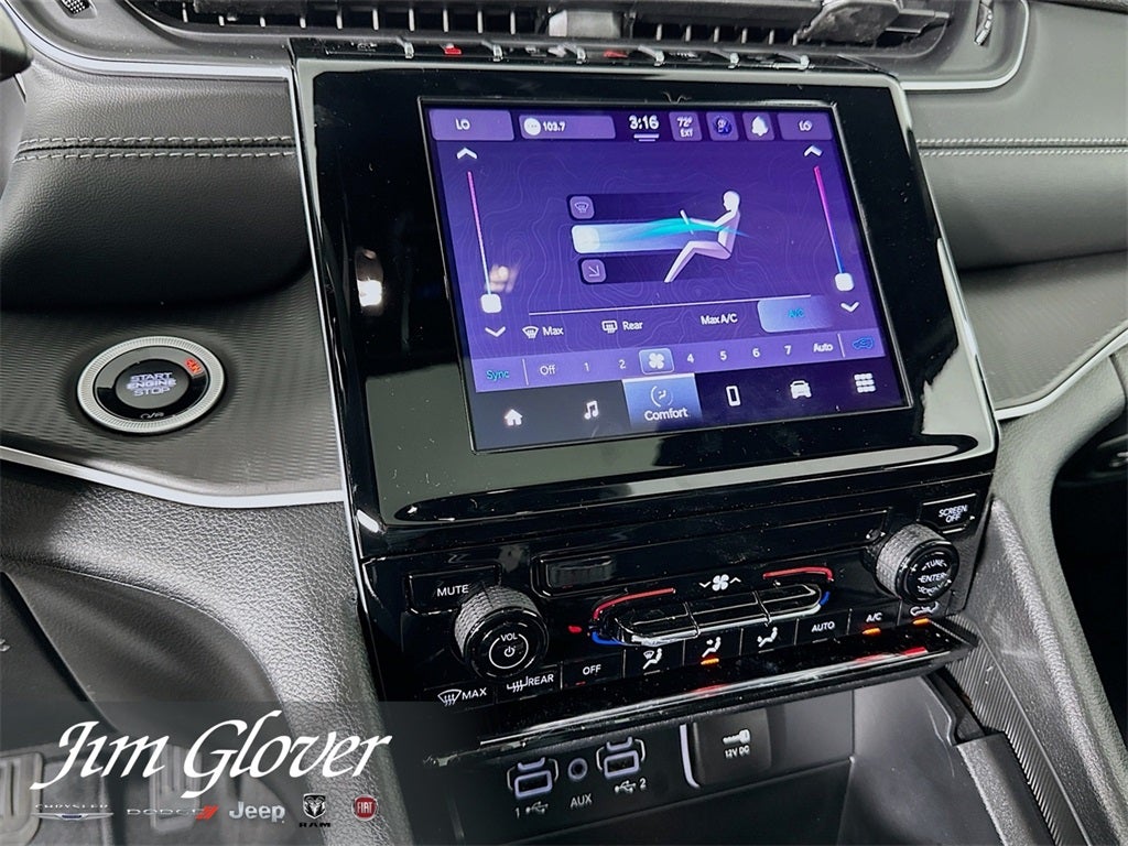 2025 Jeep Grand Cherokee GRAND CHEROKEE LAREDO X 4X2