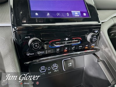 2025 Jeep Grand Cherokee GRAND CHEROKEE LAREDO X 4X2