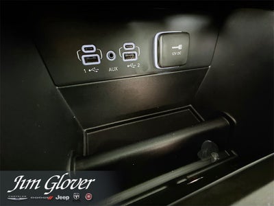 2025 Jeep Grand Cherokee GRAND CHEROKEE LAREDO X 4X2