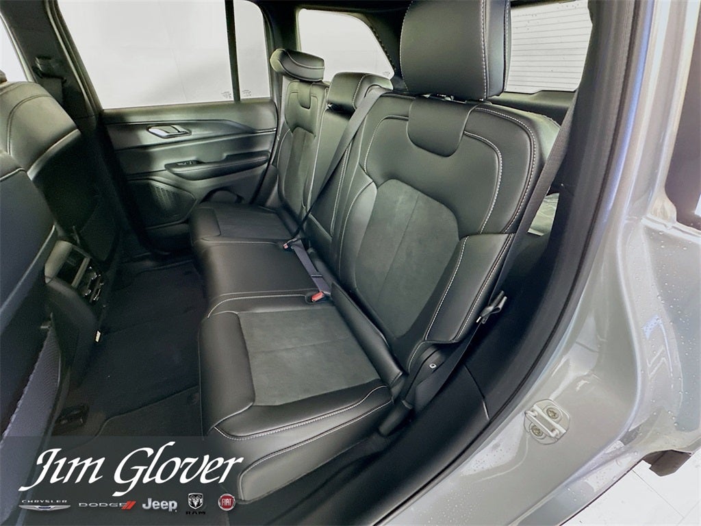 2025 Jeep Grand Cherokee GRAND CHEROKEE ALTITUDE 4X2