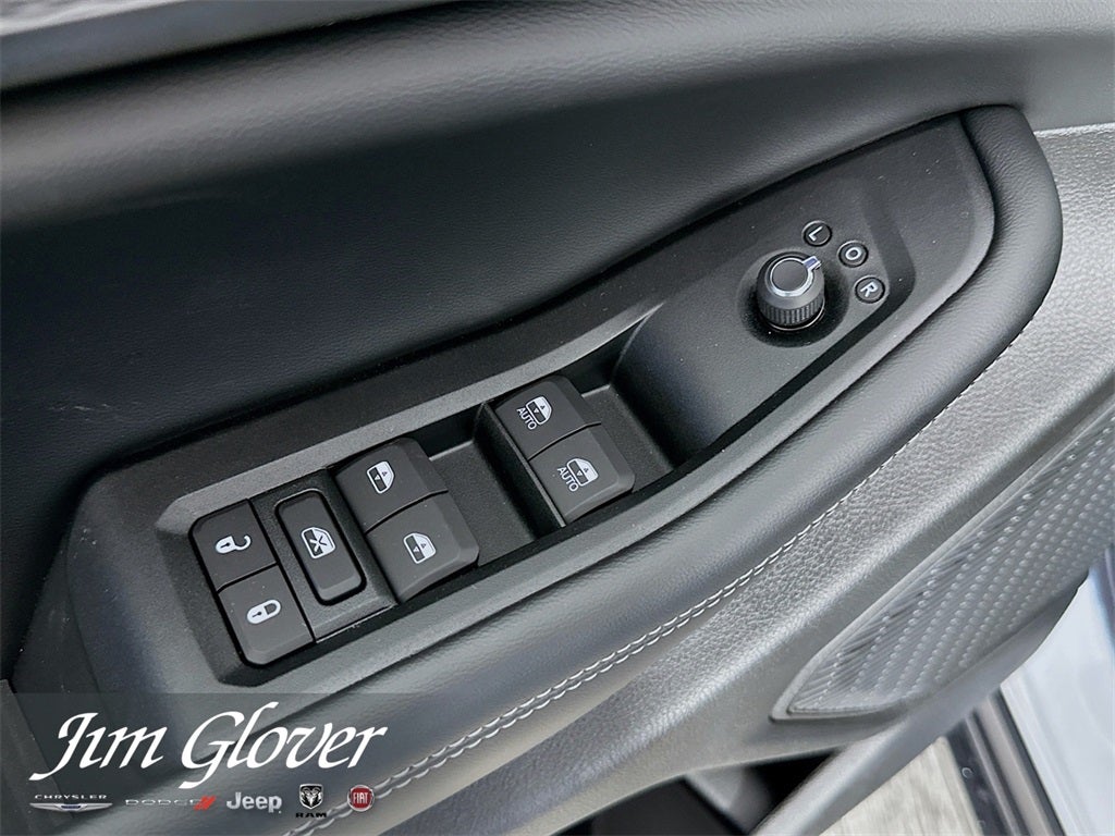 2025 Jeep Grand Cherokee GRAND CHEROKEE ALTITUDE 4X2