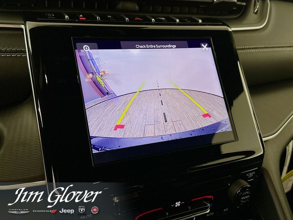 2026 Jeep Grand Cherokee GRAND CHEROKEE LAREDO 4X2