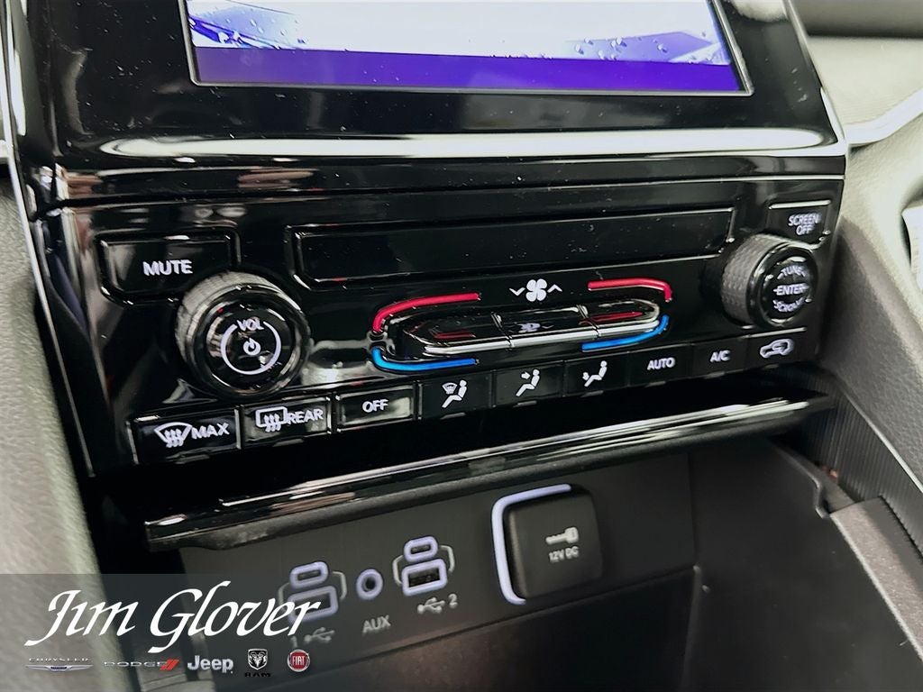 2026 Jeep Grand Cherokee GRAND CHEROKEE LAREDO 4X2