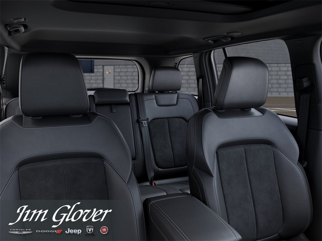 2026 Jeep Grand Cherokee GRAND CHEROKEE LAREDO ALTITUDE 4X2