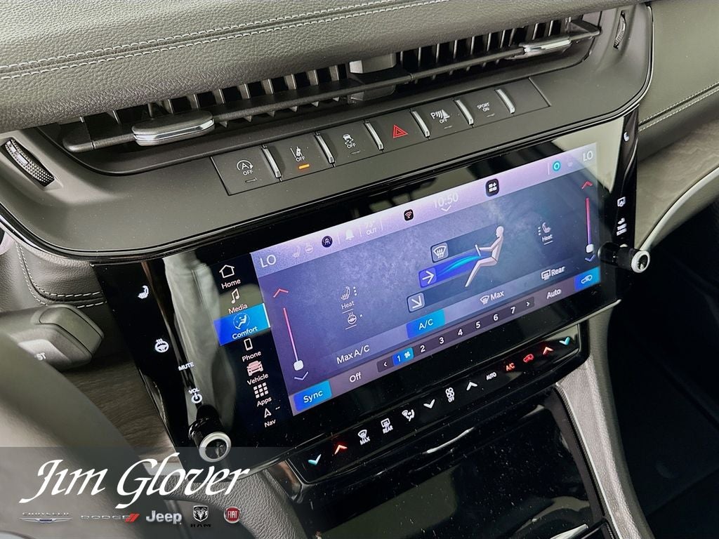 2026 Jeep Grand Cherokee GRAND CHEROKEE LAREDO ALTITUDE 4X2