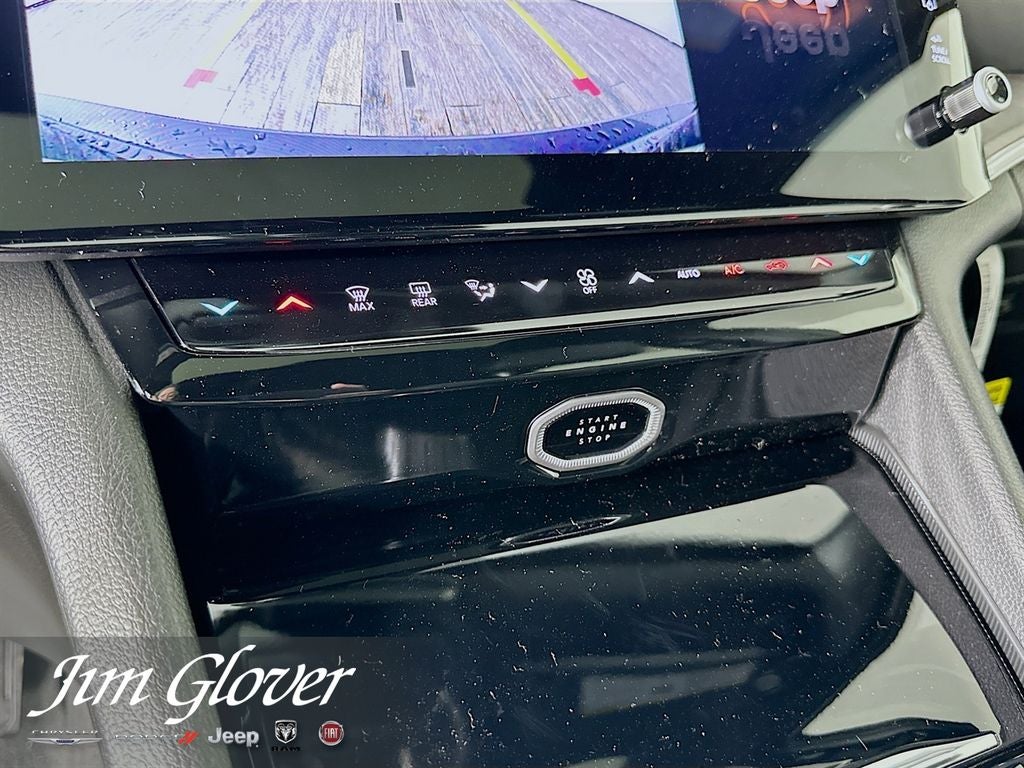 2026 Jeep Grand Cherokee GRAND CHEROKEE LAREDO ALTITUDE 4X2