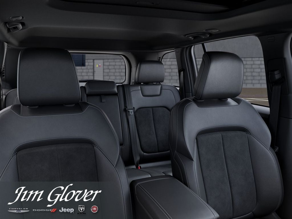 2026 Jeep Grand Cherokee GRAND CHEROKEE LAREDO ALTITUDE 4X2