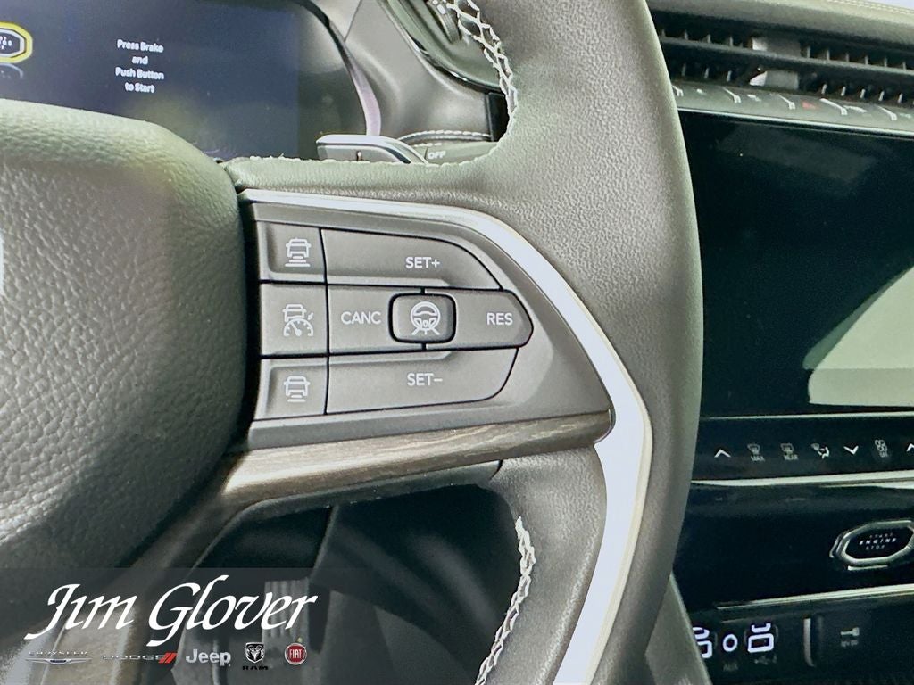 2026 Jeep Grand Cherokee GRAND CHEROKEE LAREDO ALTITUDE 4X2