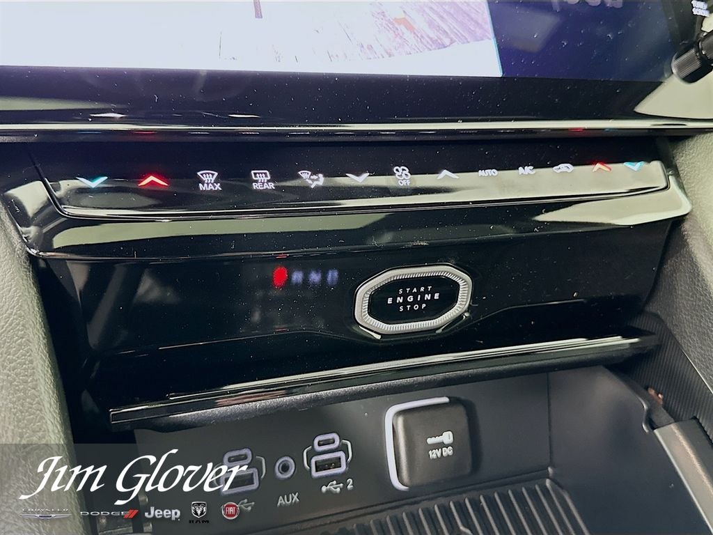 2026 Jeep Grand Cherokee GRAND CHEROKEE LAREDO ALTITUDE 4X2
