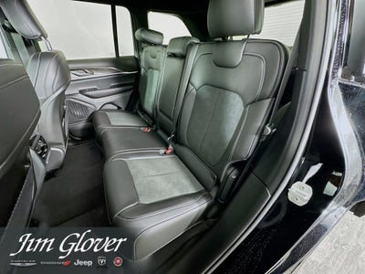 2026 Jeep Grand Cherokee GRAND CHEROKEE LAREDO ALTITUDE 4X2