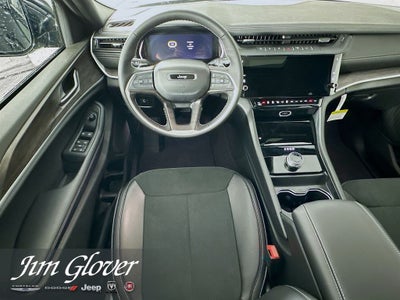2026 Jeep Grand Cherokee GRAND CHEROKEE LAREDO ALTITUDE 4X2