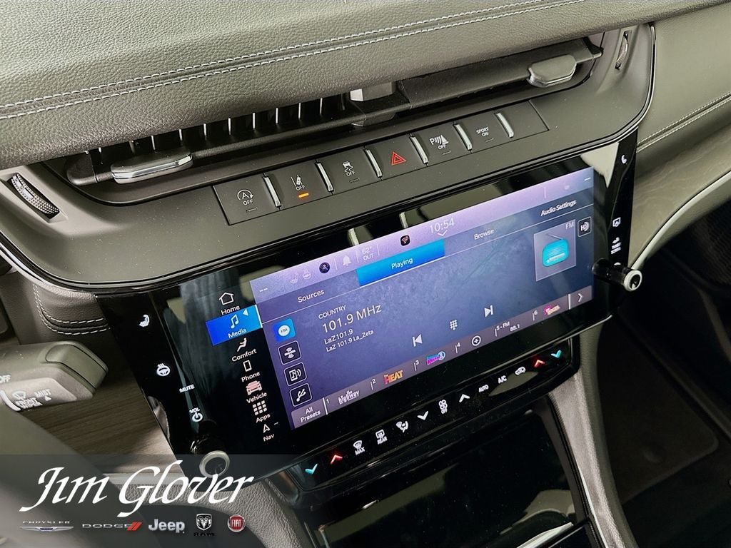 2026 Jeep Grand Cherokee GRAND CHEROKEE LAREDO ALTITUDE 4X2