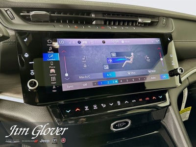 2026 Jeep Grand Cherokee GRAND CHEROKEE LAREDO ALTITUDE 4X2