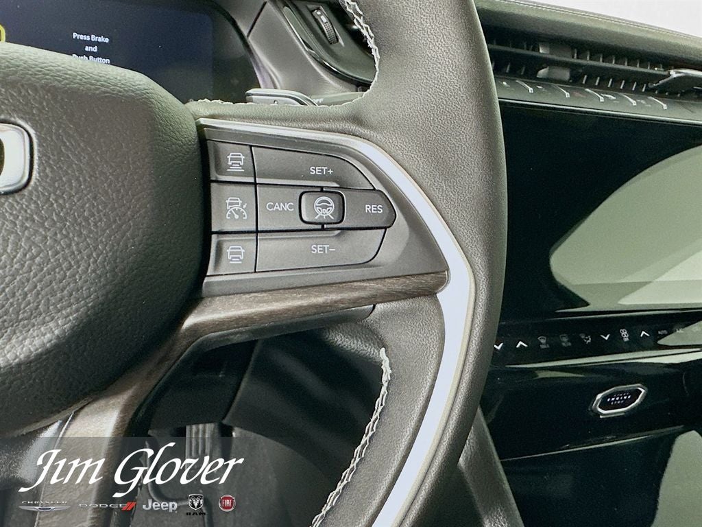 2026 Jeep Grand Cherokee GRAND CHEROKEE LAREDO ALTITUDE 4X2