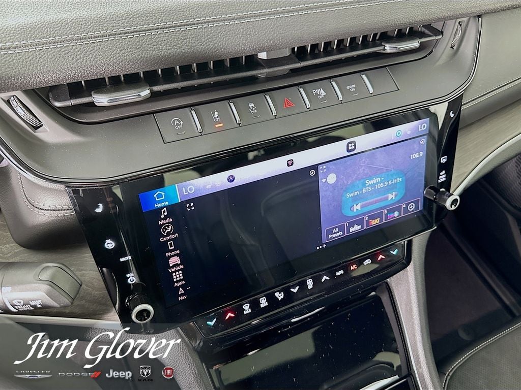 2026 Jeep Grand Cherokee GRAND CHEROKEE LAREDO ALTITUDE 4X2