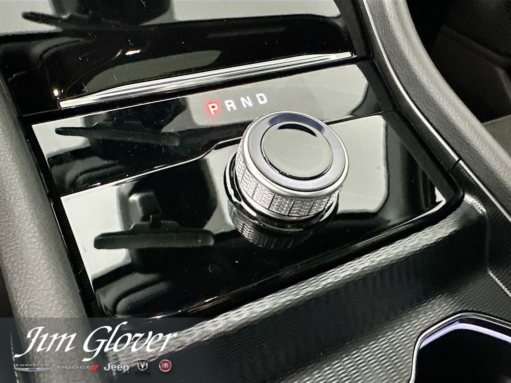 2026 Jeep Grand Cherokee GRAND CHEROKEE LAREDO ALTITUDE 4X2