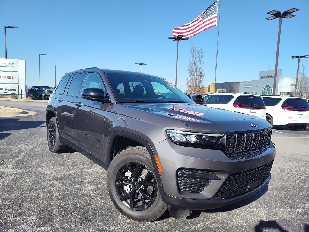 2025 Jeep Grand Cherokee Altitude X 4x4