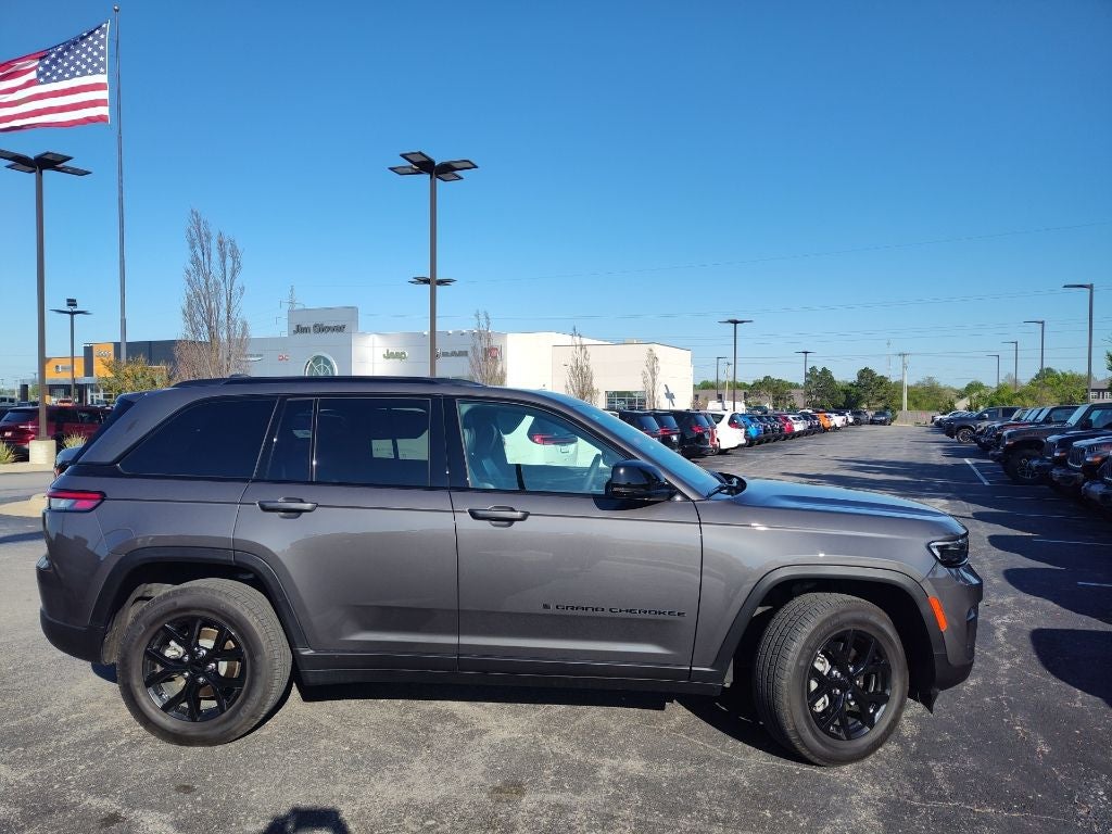 2025 Jeep Grand Cherokee Altitude X 4x4