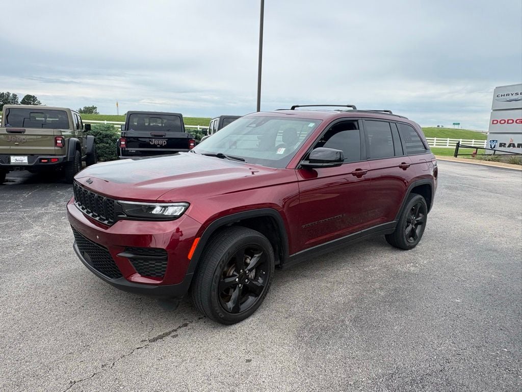 2023 Jeep Grand Cherokee Altitude 4x4