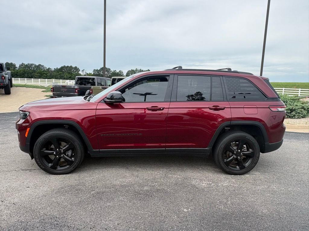 2023 Jeep Grand Cherokee Altitude 4x4