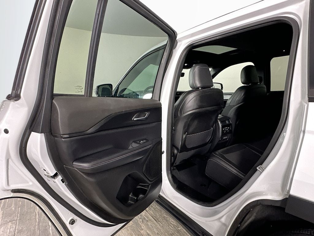2025 Jeep Grand Cherokee Altitude X 4x4