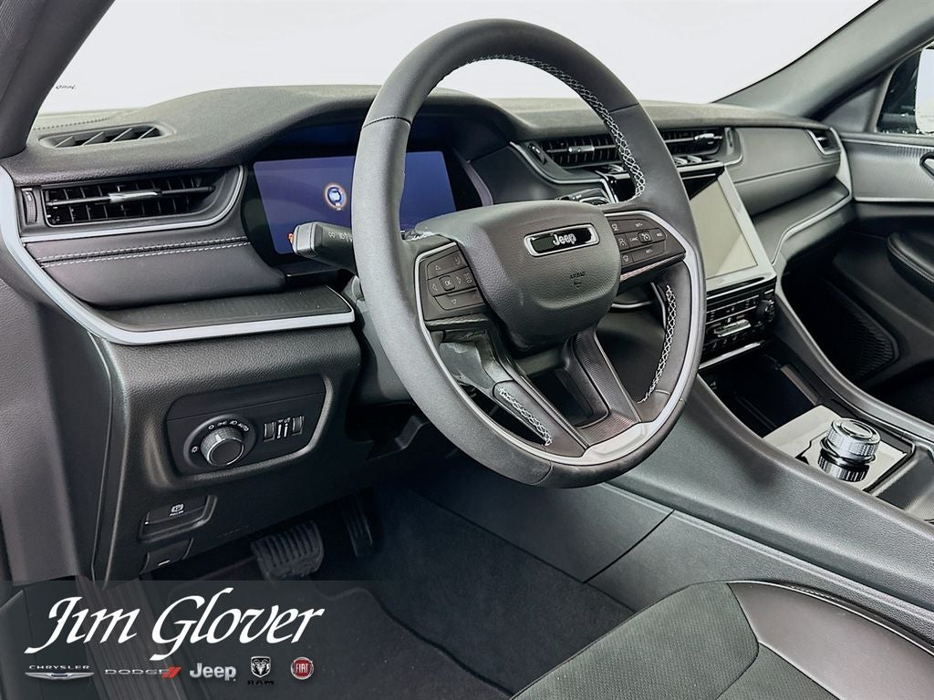 2025 Jeep Grand Cherokee Altitude X 4x4